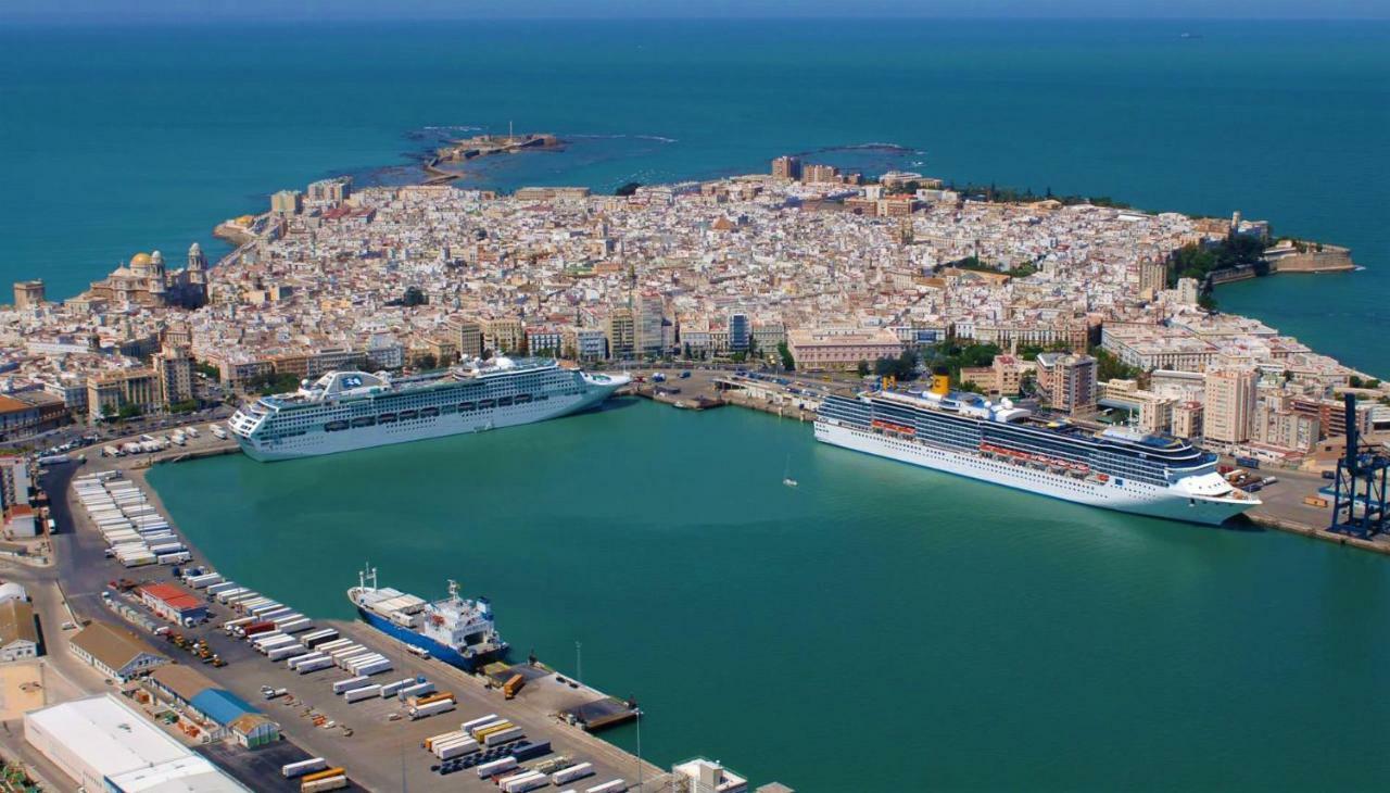 Cdz - Bella Apartamento Centrico Cadiz Bagian luar foto